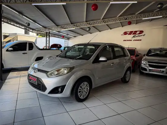 FORD-FIESTA-2013