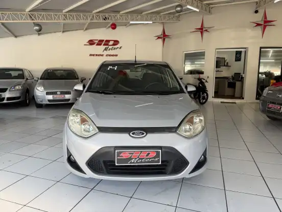 FORD-FIESTA-2013
