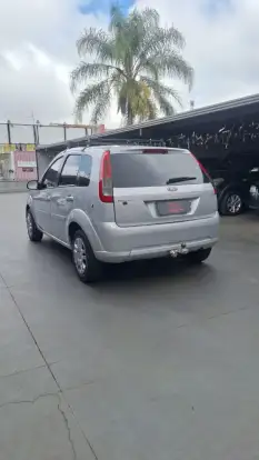 FORD-FIESTA-2013