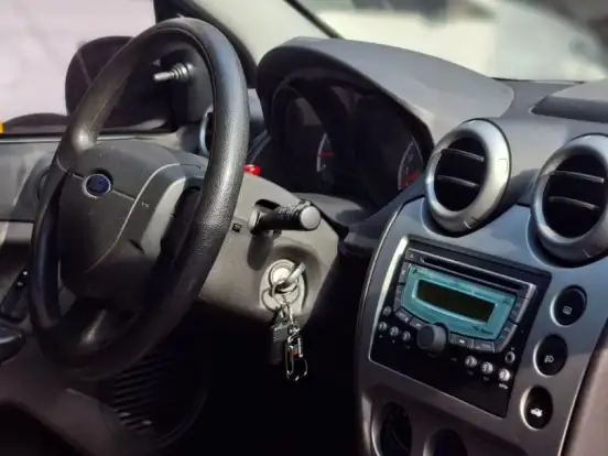 FORD-FIESTA-1.6 SE SEDAN 16V FLEX 4P MANUAL FORD-FIESTA-2014