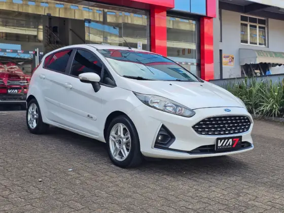 FORD FIESTA 1.6 TI-VCT FLEX SEL POWERSHIFT
