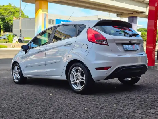 FORD-FIESTA-2018