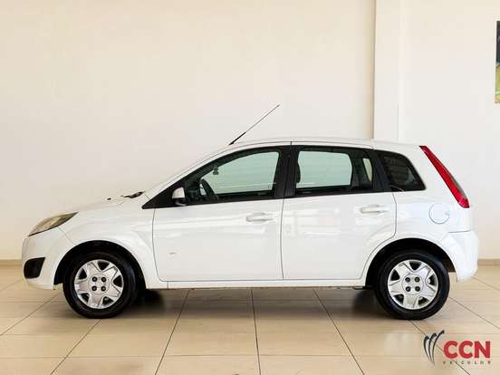 FORD-FIESTA-2014