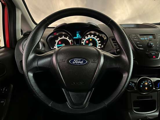 FORD-FIESTA-1.5 SE HATCH 16V FLEX 4P MANUAL FORD-FIESTA-2014