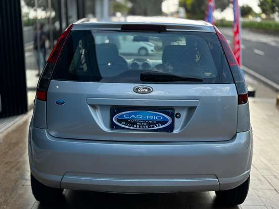 FORD-FIESTA-2012
