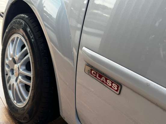FORD-FIESTA-2012