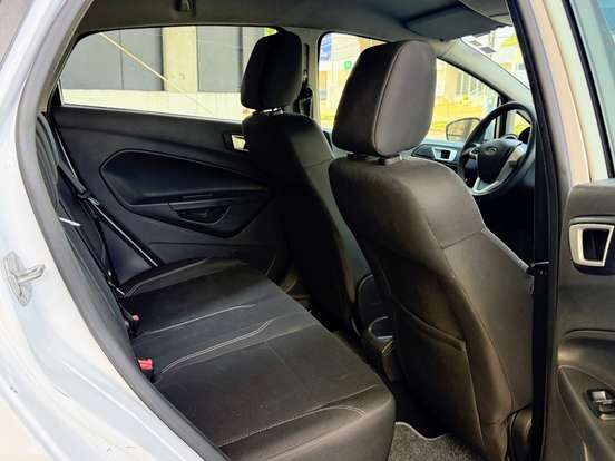 FORD-FIESTA-2016