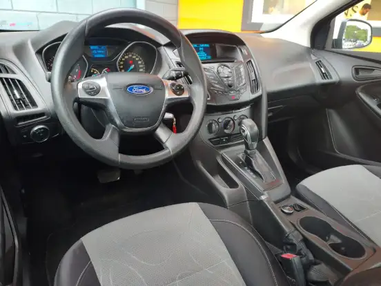 FORD-FOCUS-2.0 S SEDAN 16V FLEX 4P POWERSHIFT FORD-FOCUS-2013