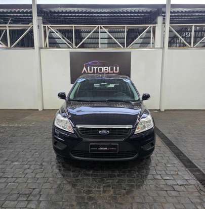 FORD-FOCUS-2009