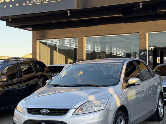 FORD-FOCUS-2.0 GLX 16V GASOLINA 4P MANUAL FORD-FOCUS-2009