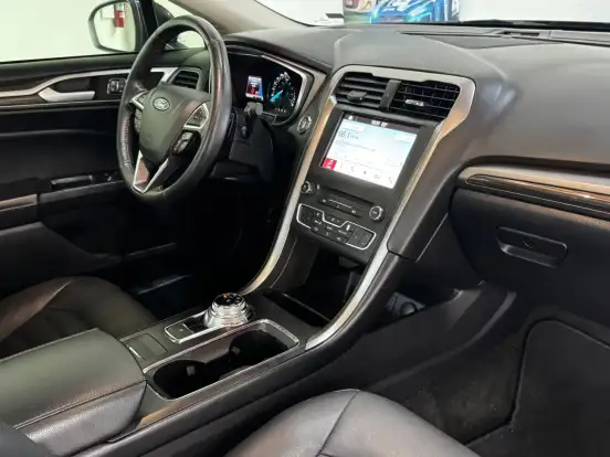 FORD-FUSION-2018
