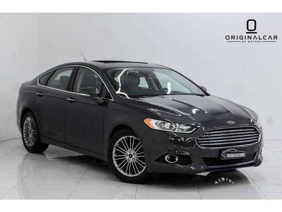 FORD-FUSION-2015