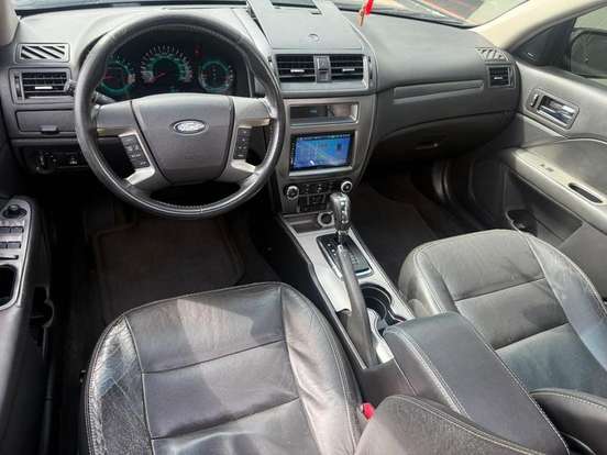 FORD-FUSION-2009