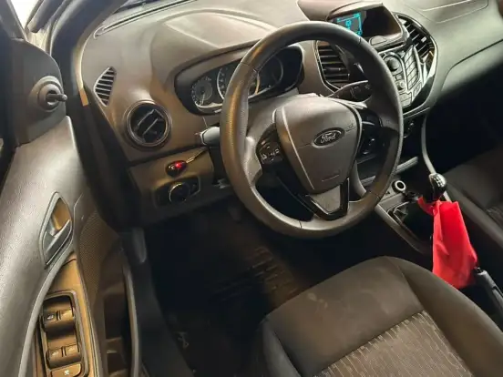 FORD-KA-1.5 SIGMA FLEX SEL MANUAL FORD-KA-2015