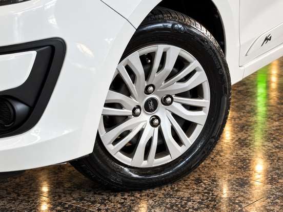 FORD-KA-2019