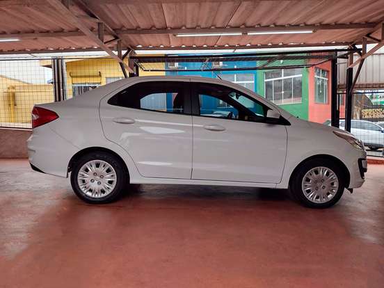FORD-KA-1.5 TI-VCT FLEX SE SEDAN AUTOMÁTICO FORD-KA-2018