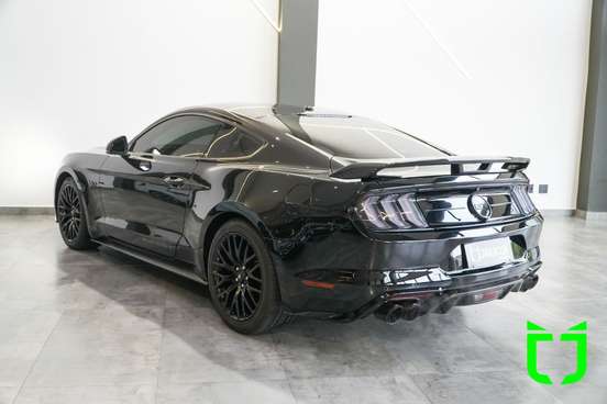 FORD-MUSTANG-2018