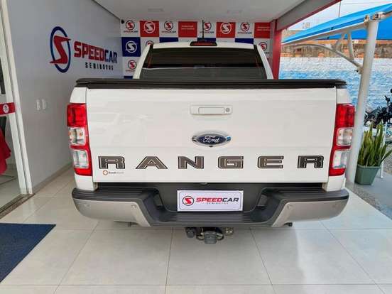 FORD-RANGER-2021