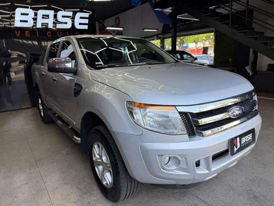FORD-RANGER-2.5 XLT 4X2 CD 16V FLEX 4P MANUAL FORD-RANGER-2014