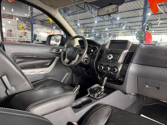 FORD-RANGER-3.2 XLT 4X4 CD 20V DIESEL 4P AUTOMÁTICO FORD-RANGER-2013