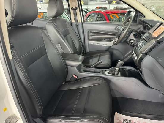 FORD-RANGER-2013