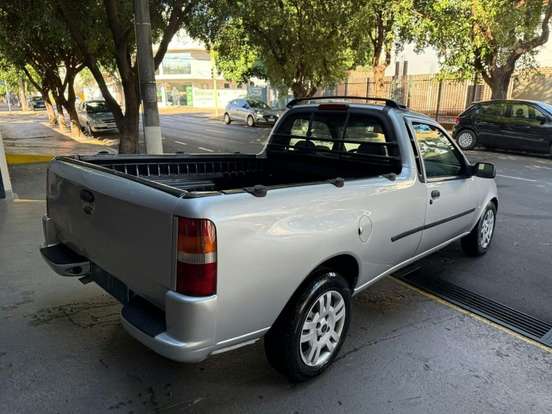 FORD-COURIER-2003