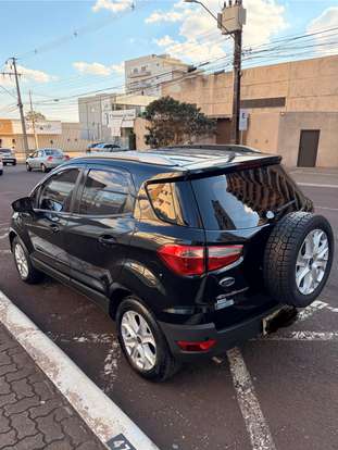 FORD-ECOSPORT-2012