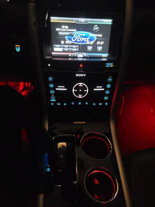 FORD-EDGE-2012