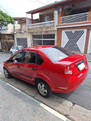 FORD-FIESTA-2009