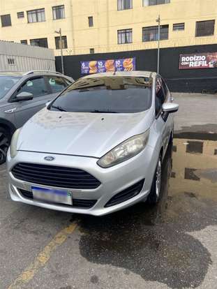 FORD-FIESTA-2014