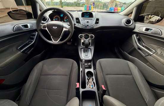 FORD-FIESTA-2013