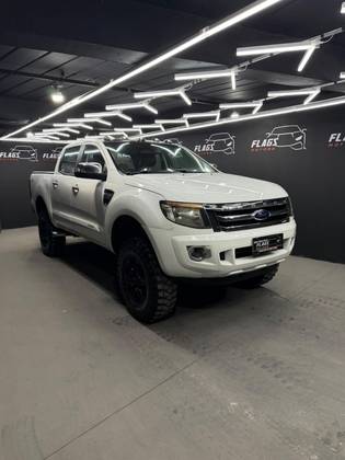 FORD RANGER 2.5 XLT 4X2 CD 16V FLEX 4P MANUAL