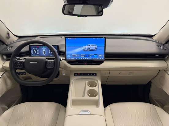 GWM-HAVAL H6-1.5 PHEV35 AWD E-TRACTION GWM-HAVAL H6-2026
