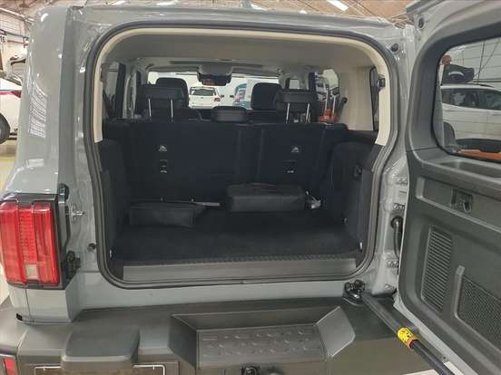 GWM-TANK 300-2.0 HI4-T PHEV 4X4 9HAT GWM-TANK 300-2025