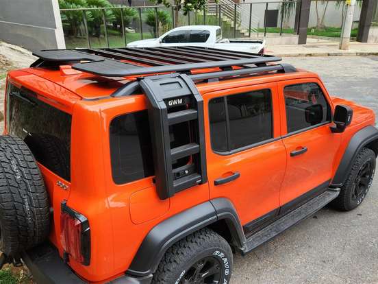 GWM-TANK 300-2.0 HI4-T PHEV 4X4 9HAT GWM-TANK 300-2025