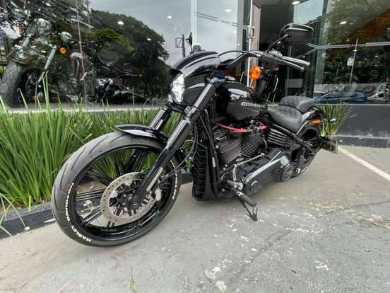 HARLEY-DAVIDSON-SOFTAIL BREAKOUT 114 HARLEY-DAVIDSON-SOFTAIL BREAKOUT 114-2019