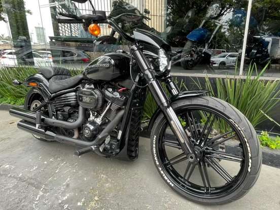 HARLEY-DAVIDSON-SOFTAIL BREAKOUT 114 HARLEY-DAVIDSON-SOFTAIL BREAKOUT 114-2019