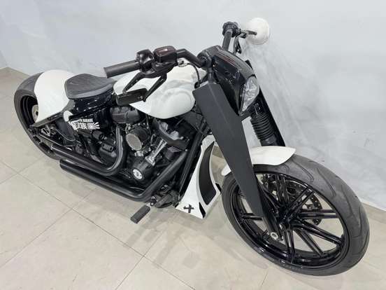 HARLEY-DAVIDSON-SOFTAIL BREAKOUT 114 HARLEY-DAVIDSON-SOFTAIL BREAKOUT 114-2020