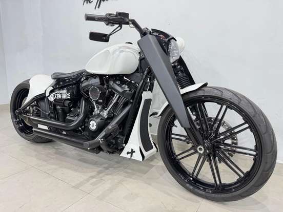 HARLEY-DAVIDSON-SOFTAIL BREAKOUT 114 HARLEY-DAVIDSON-SOFTAIL BREAKOUT 114-2020