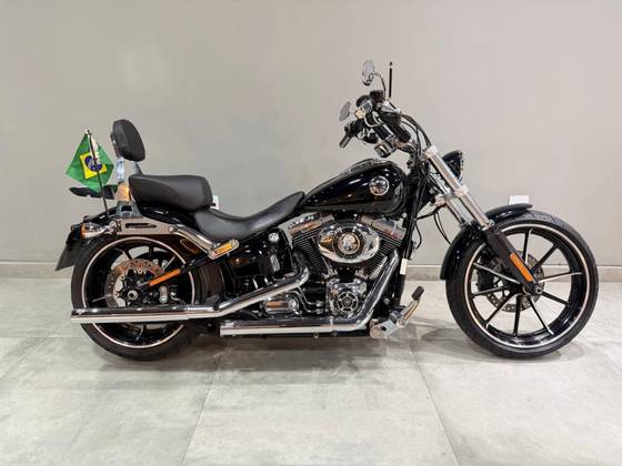 HARLEY-DAVIDSON SOFTAIL BREAKOUT 