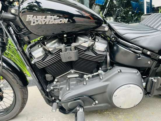 HARLEY-DAVIDSON-SOFTAIL DELUXE-2018