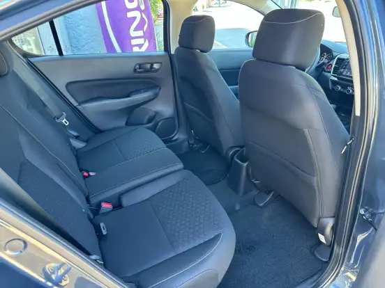 HONDA-CITY-1.5 i-VTEC FLEX HATCH LX CVT HONDA-CITY-2025
