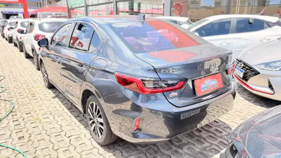 HONDA-CITY-1.5 i-VTEC FLEX TOURING CVT HONDA-CITY-2023
