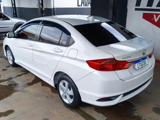 HONDA-CITY-1.5 PERSONAL 16V FLEX 4P AUTOMÁTICO HONDA-CITY-2018