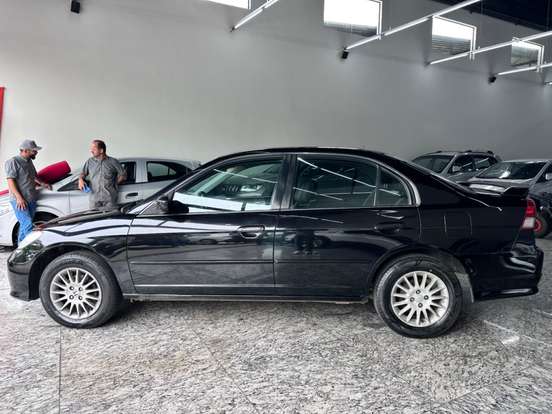 HONDA-CIVIC-2005