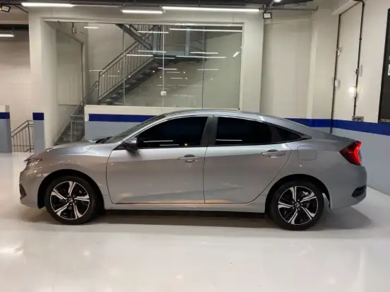 HONDA-CIVIC-2018