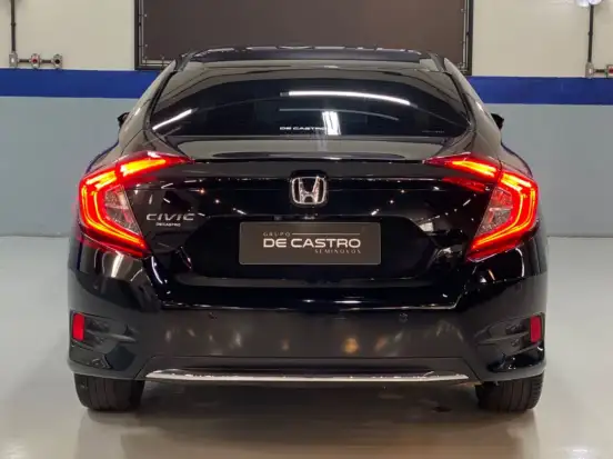 HONDA-CIVIC-2021