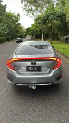 HONDA-CIVIC-2019