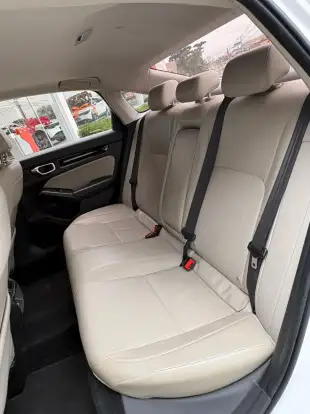 HONDA-CIVIC-2023
