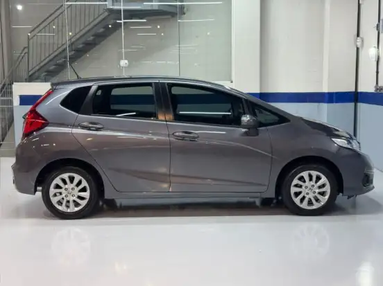 HONDA-FIT-2020